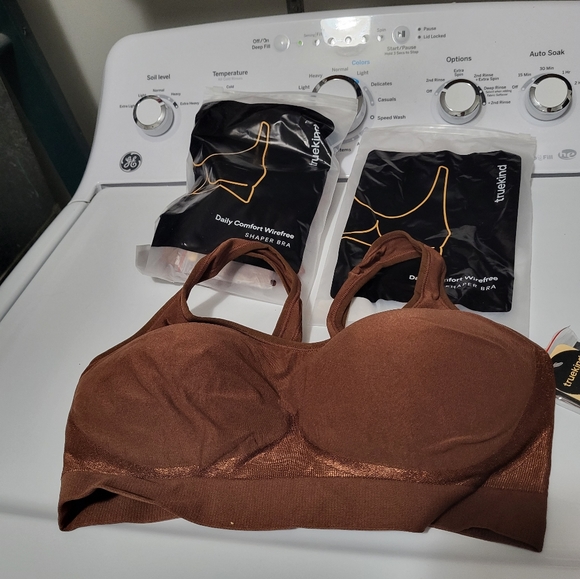 2 Shapermint Truekind Wireless Bras - Picture 4 of 6